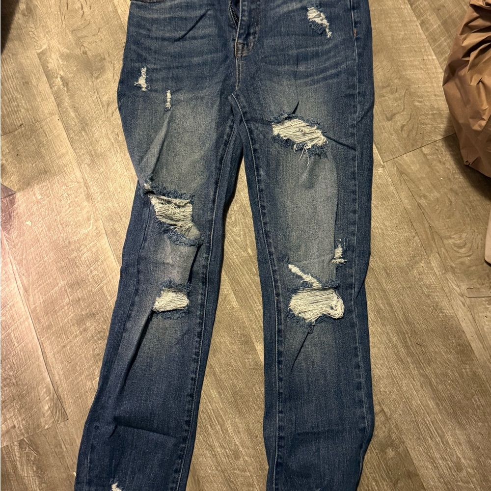 High Rise Distressed Blue Jeans with Slim Fit